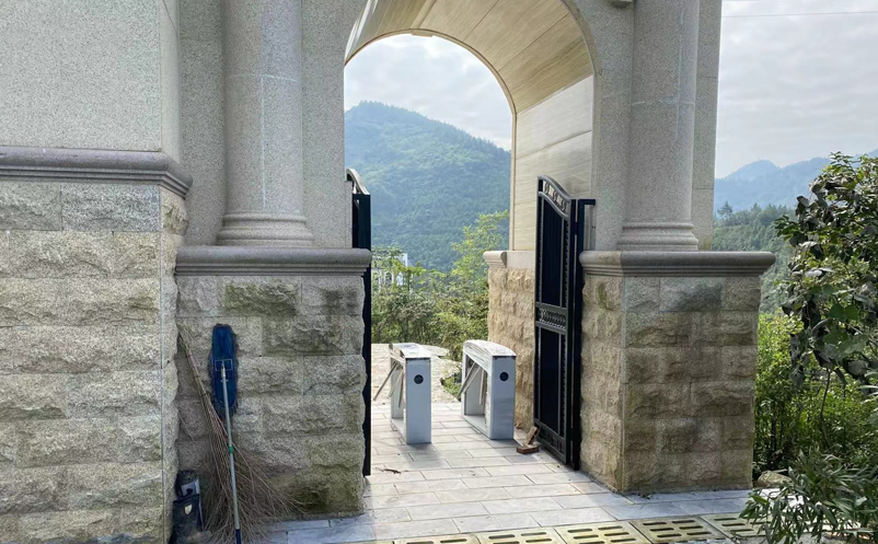 湖北十堰郧西龟龙山庄与易景通达成合作 湖北十堰郧西龟龙山庄与易景通达成合作